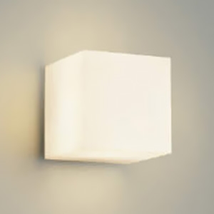 コイズミ照明 LED一体型勝手口灯 防雨型 白熱球40W相当 非調光 電球色 壁付・門柱取付 AU50315L 画像1