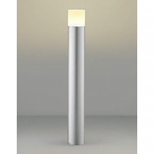 コイズミ照明 LEDガーデンライト 防雨型 全拡散タイプ 高さ700mmタイプ 白熱球60W相当 非調光 電球色 ランプ付 シルバーメタリック AU51315 画像1